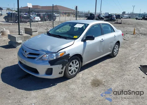 2011 Toyota Corolla Le z USA, uszkodzony, nr VIN 2T1BU4EE6BC589816